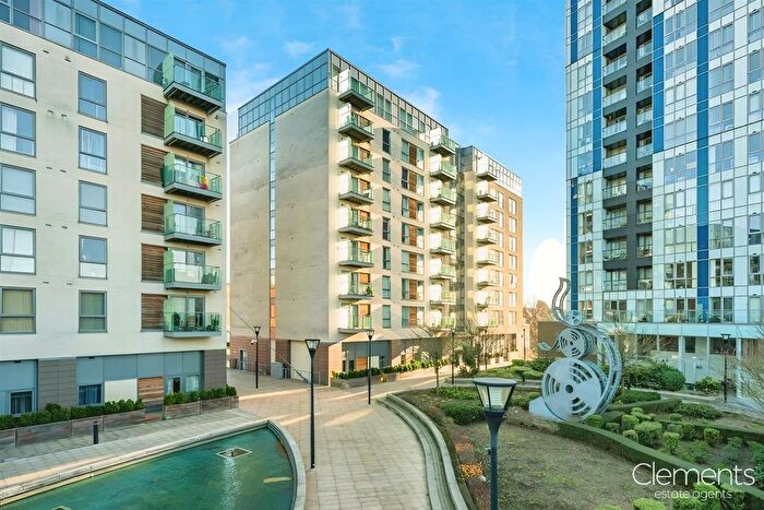 1 Bedroom Flat To Rent In Cotterells, Hemel Hempstead, HP1