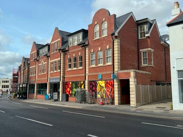 1 Bedroom Flat To Rent In Commercial Road, BH14