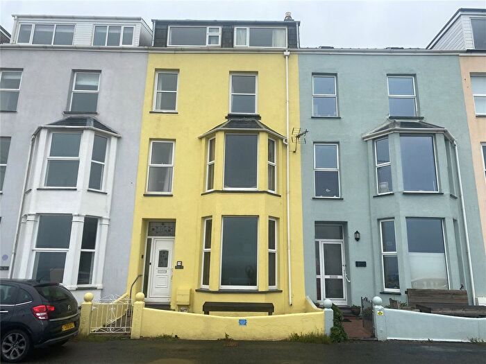 7 Bedroom Terraced House For Sale In Marine Terrace, Criccieth, Gwynedd, LL52