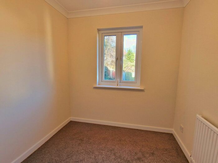 3 Bedroom Terraced House For Sale In Heron Way, Torquay, TQ2