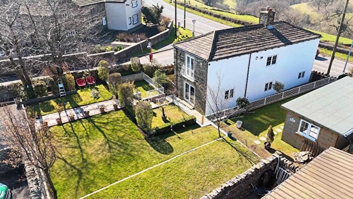 2 Bedroom Detached House For Sale In Bar House, Denholme Gate Road, Coley, HX3