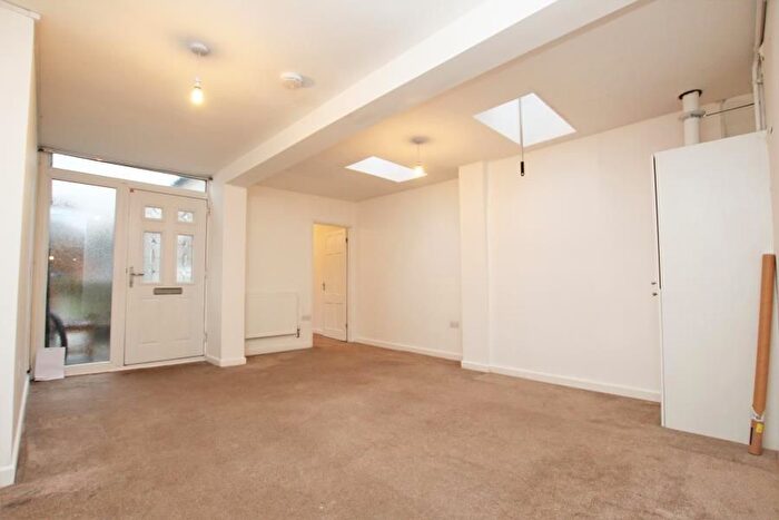 1 Bedroom Flat To Rent In Diamond Street, Bedminster, Bristol, BS3