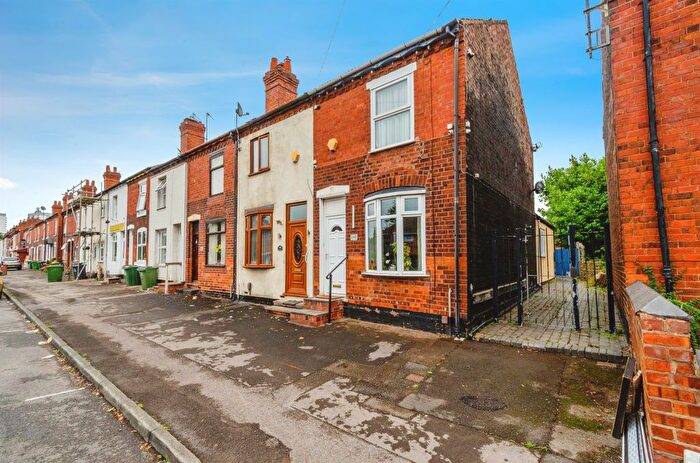 2 Bedroom End Of Terrace House For Sale In Weston Street, Walsall, WS1