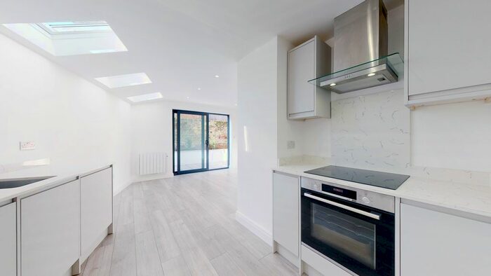 1 Bedroom Flat To Rent In Brockley Road, London, SE4