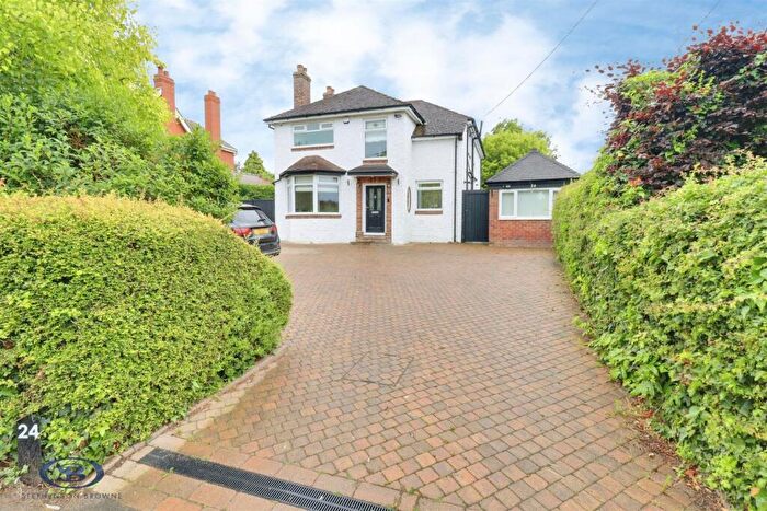 4 Bedroom Detached House For Sale In Rope Lane, Wistaston, Crewe, CW2