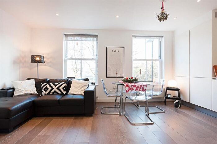 1 Bedroom Flat To Rent In Lough Road, London, N7