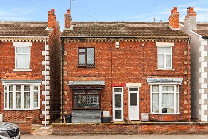 3 Bedroom Semi-Detached House For Sale In George Street, Gainsborough, Lincolnshire, DN21