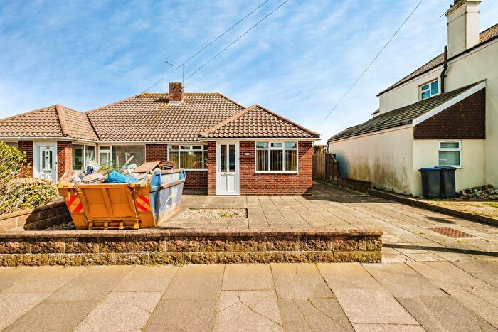 2 Bedroom Detached Bungalow For Sale In Meadow Road, Worthing, BN11