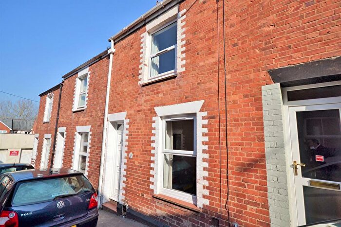 2 Bedroom Terraced House To Rent In Regent Square, Heavitree, Exeter, EX1