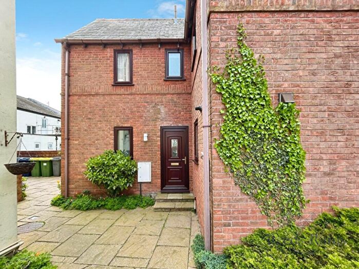 2 Bedroom Apartment To Rent In Kings Croft, Walton-Le-Dale, Preston, PR5