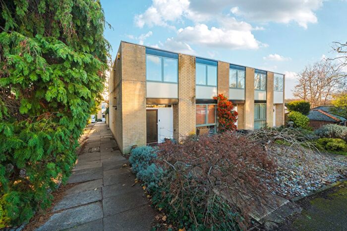 4 Bedroom End Terrace House For Sale In Mount Pleasant, St. Albans, AL3