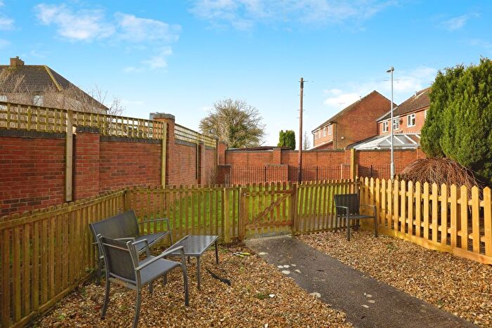 1 Bedroom Flat For Sale In Blackmore Road, Shaftesbury, SP7
