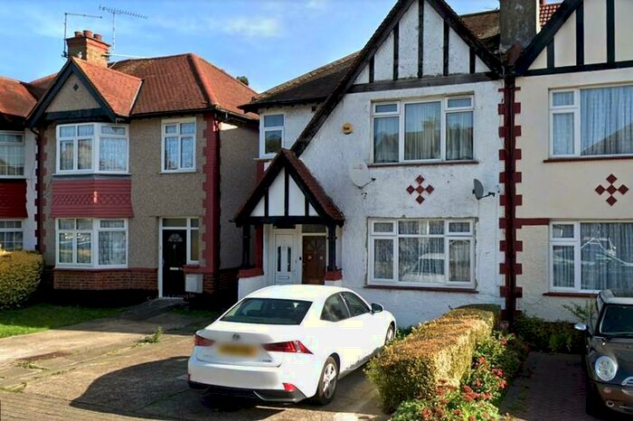 3 Bedroom Maisonette To Rent In St. Johns Road, Wembley, HA9