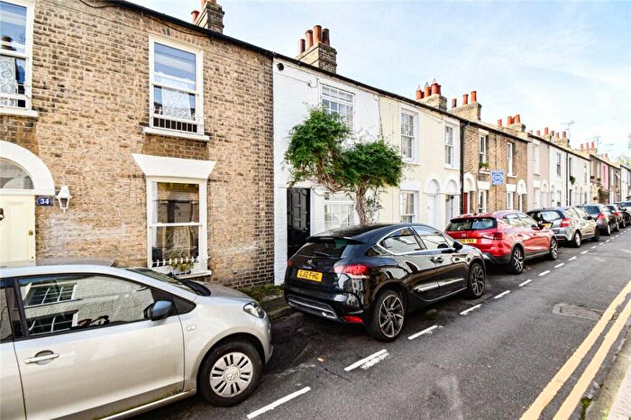 2 Bedroom Terraced House To Rent In Albert Street, Cambridge, CB4