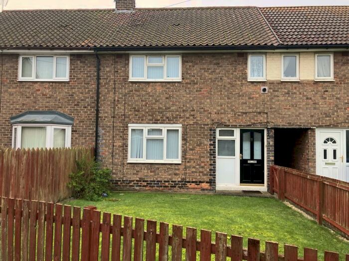 2 Bedroom Terraced House To Rent In Monkton Walk, Longhill, HU8