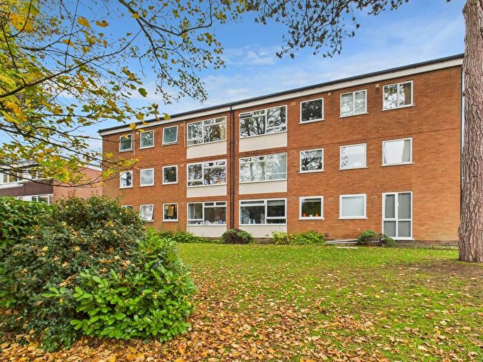 2 Bedroom Flat For Sale In Boldmere Gardens, Sutton Coldfield, B73