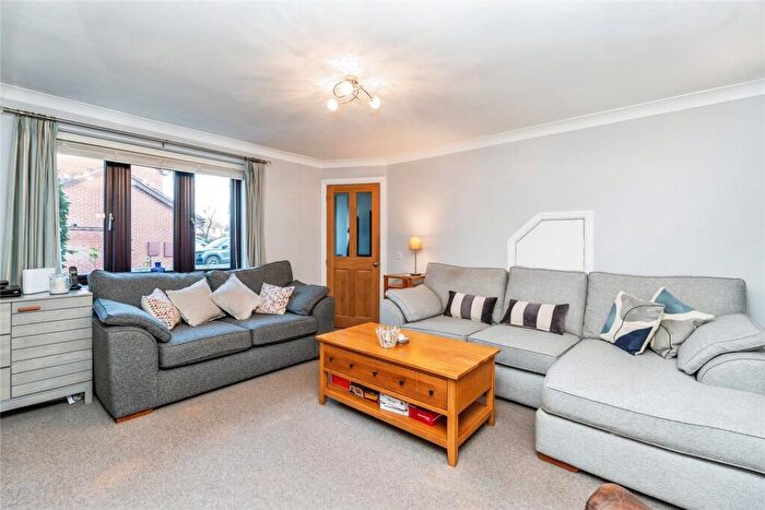 4 Bedroom Detached House For Sale In Maple Gardens, Totton, Southampton, Hampshire, SO40