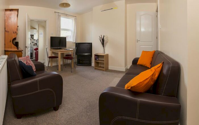 3 Bedroom Flat To Rent In Paget Street, Loughborough LE11