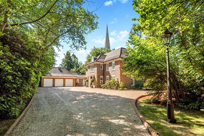 7 Bedroom Detached House For Sale In The Warren, Kingswood, Surrey, KT20