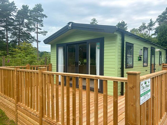 2 Bedroom Lodge For Sale In , Llandrindod Wells, LD1