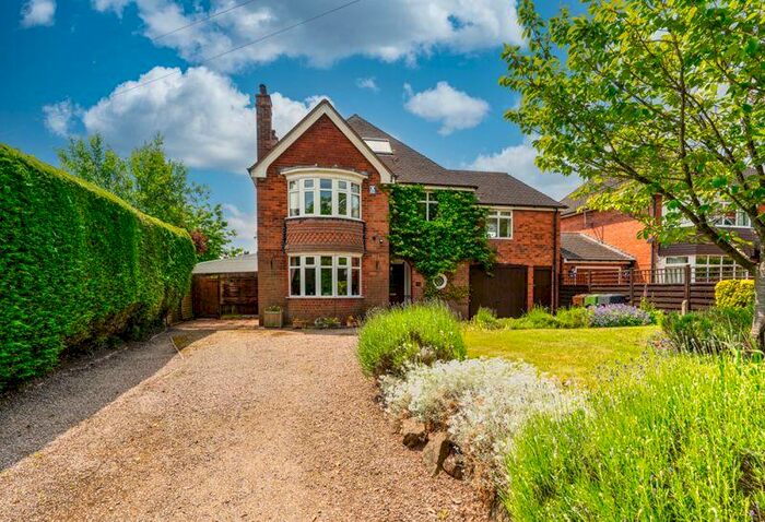 4 Bedroom Detached House For Sale In Hartle Lane, Belbroughton, DY9