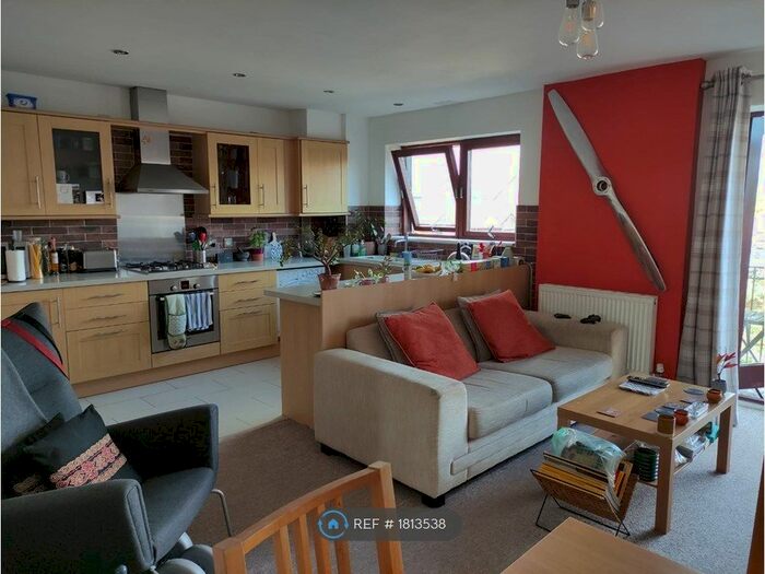 2 Bedroom Flat To Rent In Trent Bridge, Nottingham, NG2