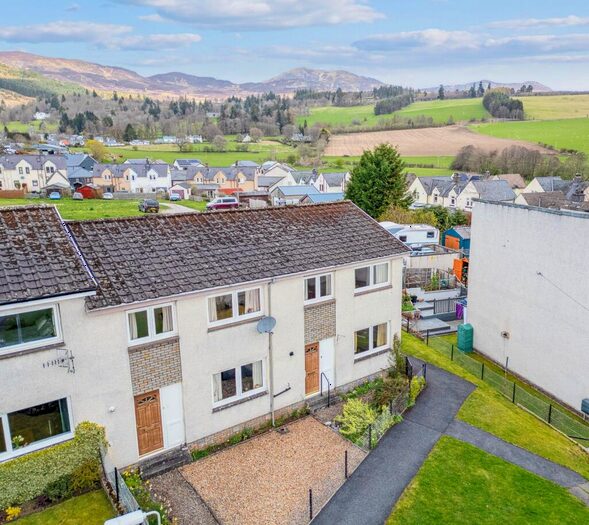 3 Bedroom End Of Terrace House For Sale In Finlay Terrace, Pitlochry, Perthshire, PH16