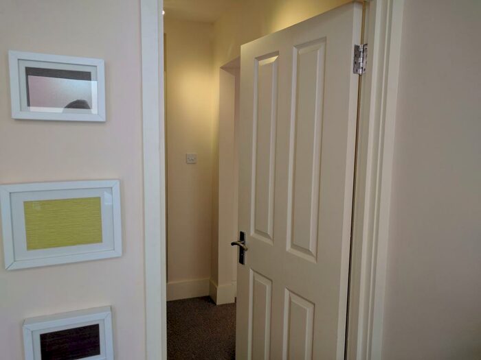 1 Bedroom Flat To Rent In Durnford Avenue, Bristol, BS3