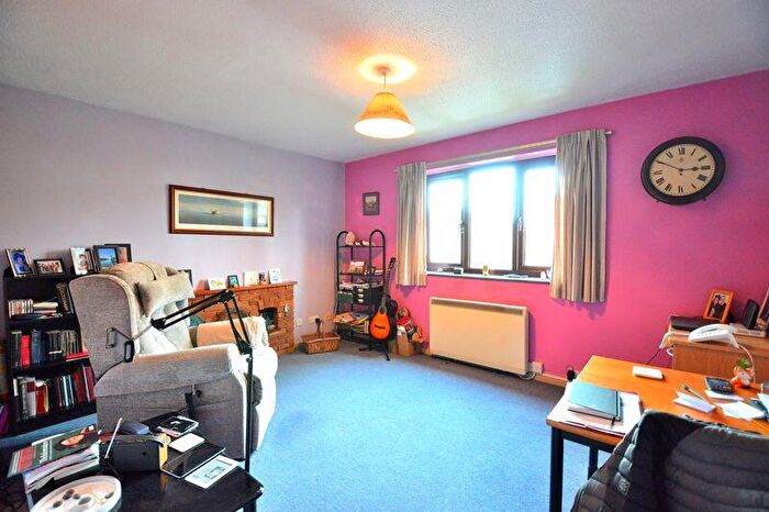 1 Bedroom Flat For Sale In Bloomsbury Grove, Kings Heath, Birmingham, B14