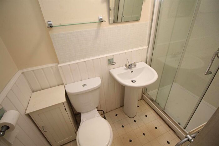 1 Bedroom Flat For Sale In Dempster Street, Greenock, PA15