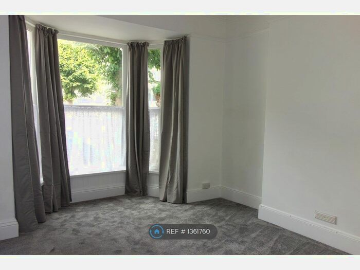 1 Bedroom Flat To Rent In , Plymouth, PL4