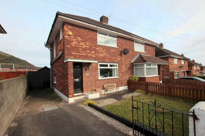 3 Bedroom Semi-Detached House For Sale In Kilcoole Park, Belfast, County Antrim, BT14