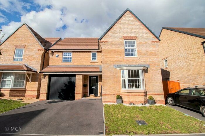 4 Bedroom Detached House To Rent In Rhodfa'r Morwydd, Penarth, CF64