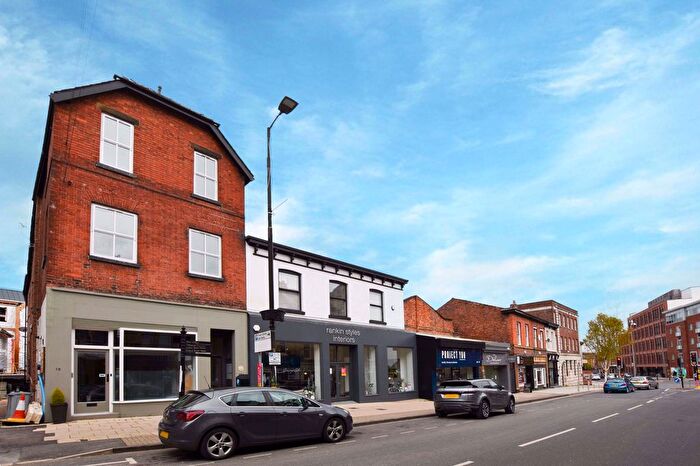 1 Bedroom Flat For Sale In The Downs, Altrincham, WA14