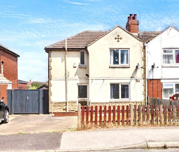 3 Bedroom Semi-Detached House For Sale In Shakespeare Avenue, Mansfield Woodhouse, Mansfield, NG19