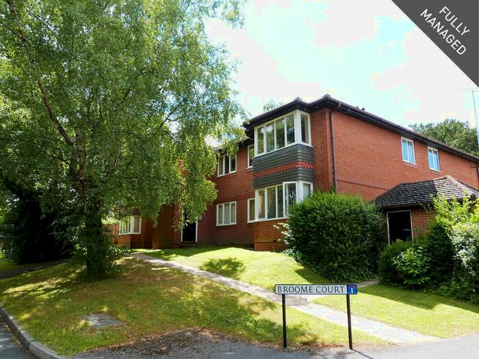 2 Bedroom Flat To Rent In Broome Court, Old Bracknell Lane East, Bracknell, Berkshire, RG12