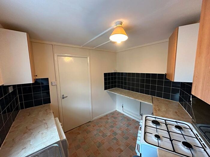 1 Bedroom Flat To Rent In Regent Street, Regent Court Regent Street, LE17