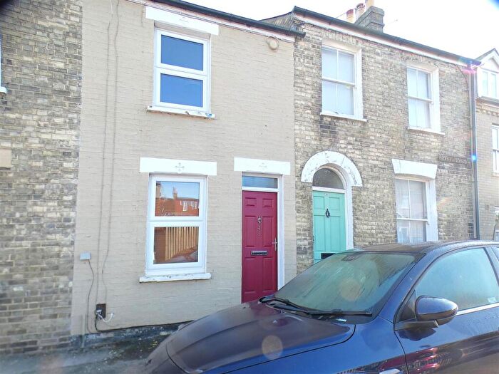 2 Bedroom Terraced House To Rent In Malta Road, Cambridge, CB1