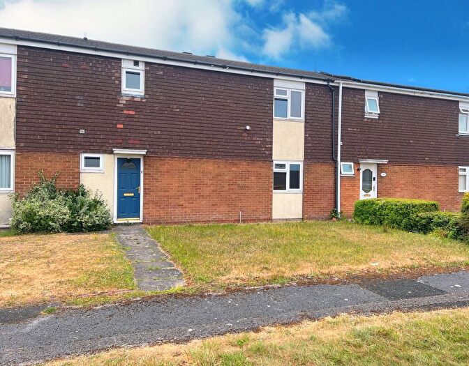 3 Bedroom Terraced House For Sale In Lilac Grove, Walsall, WS2