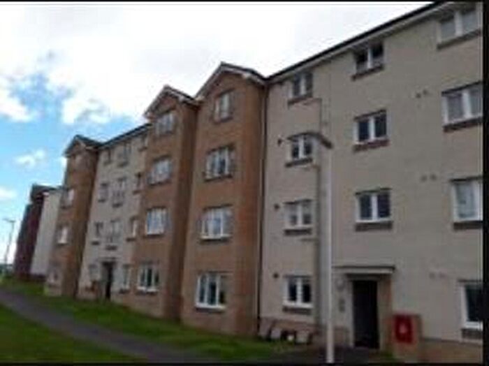 2 Bedroom Flat To Rent In Black Loch Place, Dunfermline, KY11