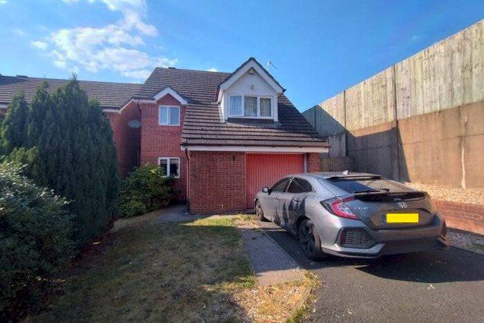 3 Bedroom Detached House To Rent In Kings Terrace, Birmingham, B14