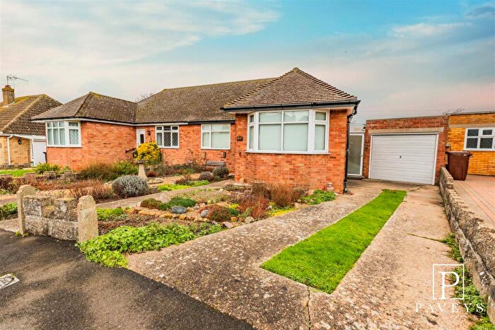 2 Bedroom Semi-Detached Bungalow For Sale In Rainham Way, Frinton-On-Sea, CO13