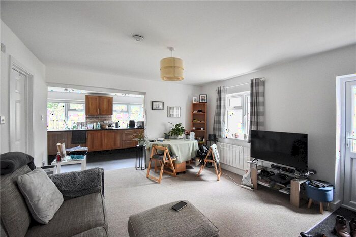 2 Bedroom Bungalow To Rent In Station Road, Impington, Cambridge, CB24