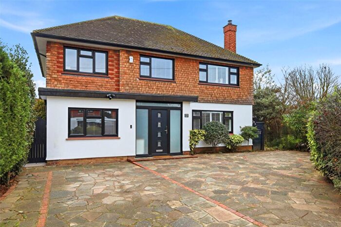 4 Bedroom Detached House For Sale In Burlescoombe Road, Thorpe Bay, Essex, SS1