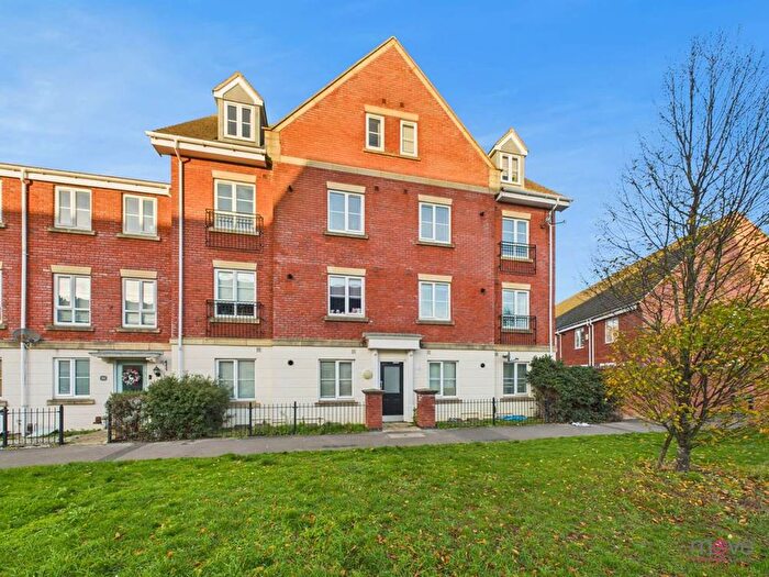 2 Bedroom Flat For Sale In Pilgrove Way, Cheltenham, GL51