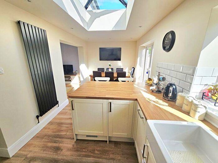 3 Bedroom Semi-Detached House For Sale In Cofield Road, Sutton Coldfield, B73