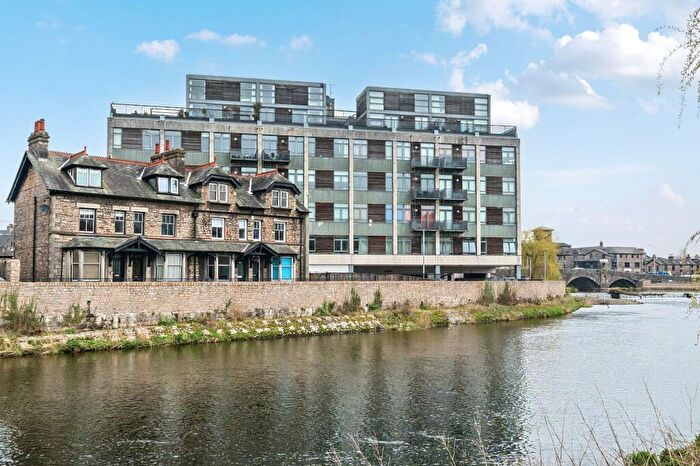 1 Bedroom Flat For Sale In Stramongate, Kendal, LA9