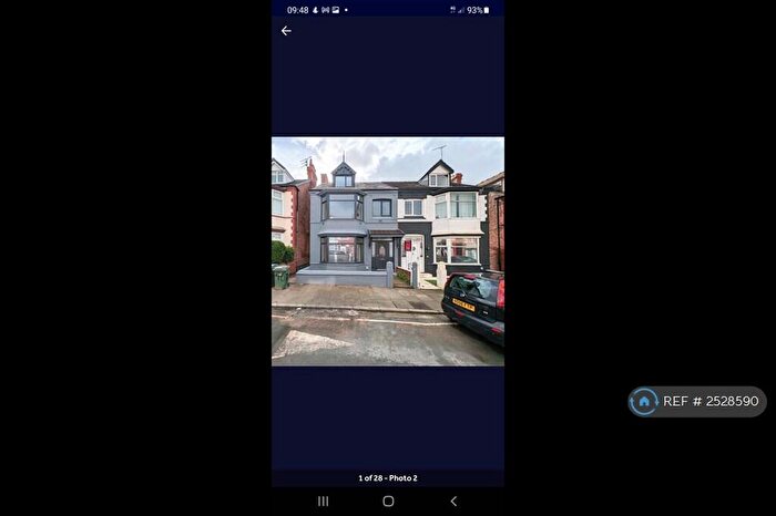 4 Bedroom Semi-Detached House To Rent In Turret Road, Wallasey, CH45
