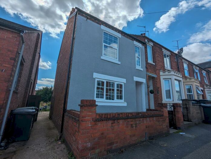 3 Bedroom End Of Terrace House To Rent In Scarborough Street, Irthlingborough, NN9