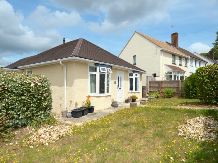 3 Bedroom Detached Bungalow To Rent In Oakland Road, Newton Abbot, TQ12